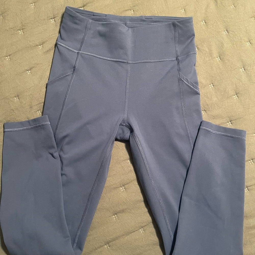 Lululemon leggings size small